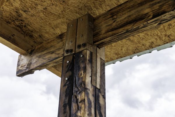 Deck Column Replacement in Marysville