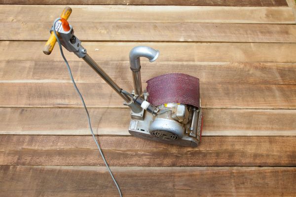 Veranda Sanding in Marysville