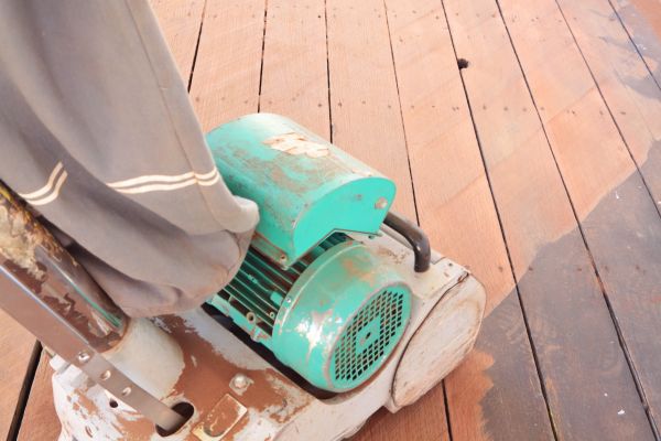 Cedar Deck Sanding in Marysville